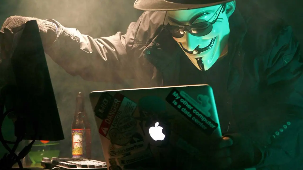 Semua Orang Bisa Jadi Hacker Berbahaya