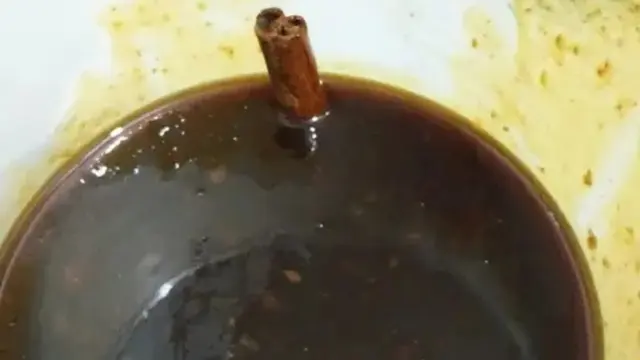 Resep bumbu oles sosis bakar. (dok. Cookpad @suryani_belva)