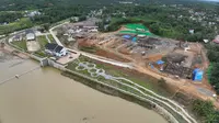 Pembangunan Instalasi Pengolahan Air (IPA) Sepaku Semoi untuk suplai ke IKN di Kabupaten Penajam Paser Utara, Kalimantan Timur, Kamis (18/1/2024). (Dok. Kementerian PUPR)