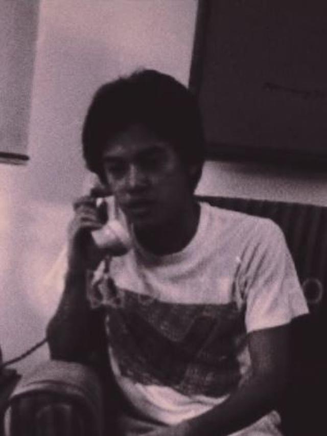 6 Foto Lawas Fariz RM Saat Muda, Disebut Mirip Ardhito Pramono