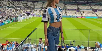 Lihat tampilan WAGs atau istri dan pacar pemain Argentina saat nonton Piala Dunia [@agus.gandolfo]