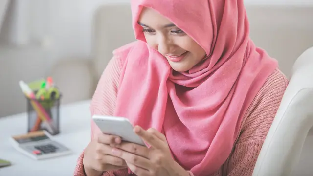 Pandemi Belum Berakhir, Tuntaskan Kewajiban Bayar Zakat Secara Online Yuk!