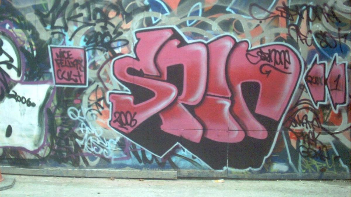 7 Contoh Gambar Grafiti yang Mudah Digambar untuk Pemula