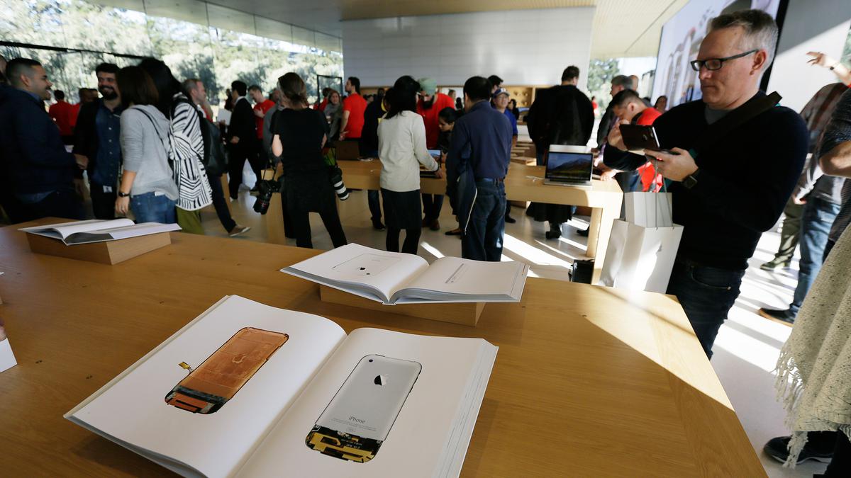 Apple Diduga Lacak Tiap Sentuhan Jari Pengguna di App Store, Apa Tujuannya?