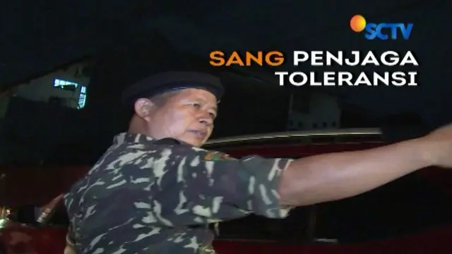 Setiap orang punya cara sendiri wujudkan hidup toleransi. Seperti Bang Roni, anggota Banser yang setia jaga keamanan gereja di Jakarta.