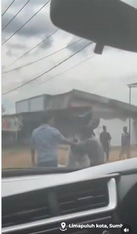 Viral oknum polisi cegat dan pukuli sopir truk kebersihan (Instagram/@majeliskopi08) 