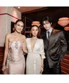 Luna Maya tampil memukau dalam acara glamor yang diadakan di Marina Bay Sands, bertepatan dengan perayaan transformasi baru tempat ikonik tersebut. [@lunamaya].