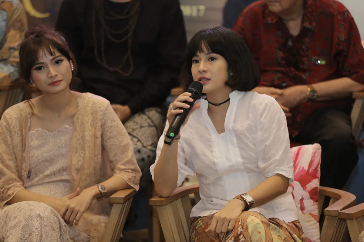 [Bintang] Dian Sastrowardoyo
