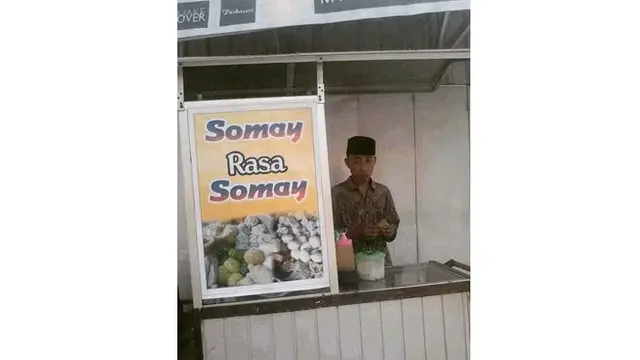 Potret 6 Gerobak Jualan Ini Kata-katanya Kreatif Sekaligus Kocak