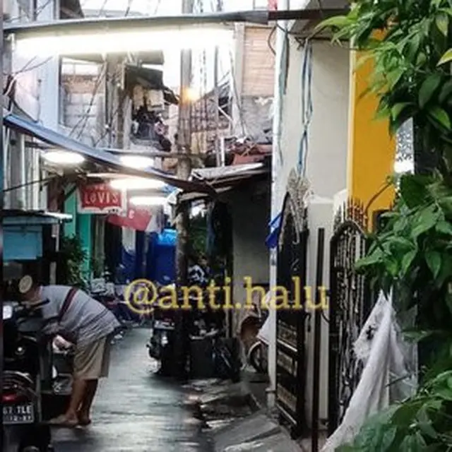 6 Potret Rumah Lawas Lucinta Luna di Gang Sempit, Hunian Sebelum Setenar Sekarang