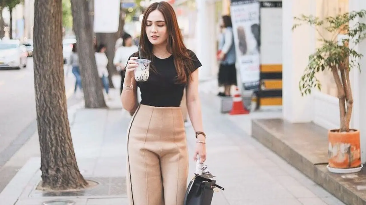 Shandy Aulia