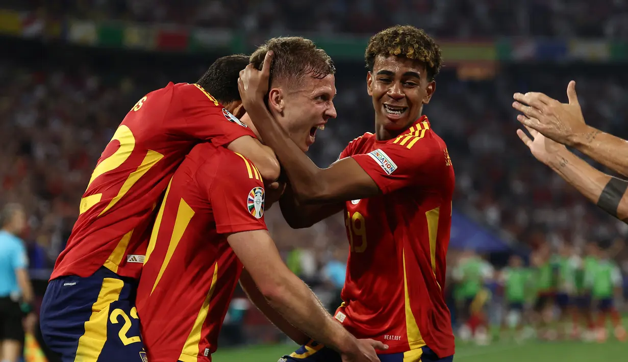 Gol itu membuat kedudukan 1-1 sebelum Dani Olmo memastikan kemenangan timnya dengan skor 2-1. (FRANCK FIFE / AFP)