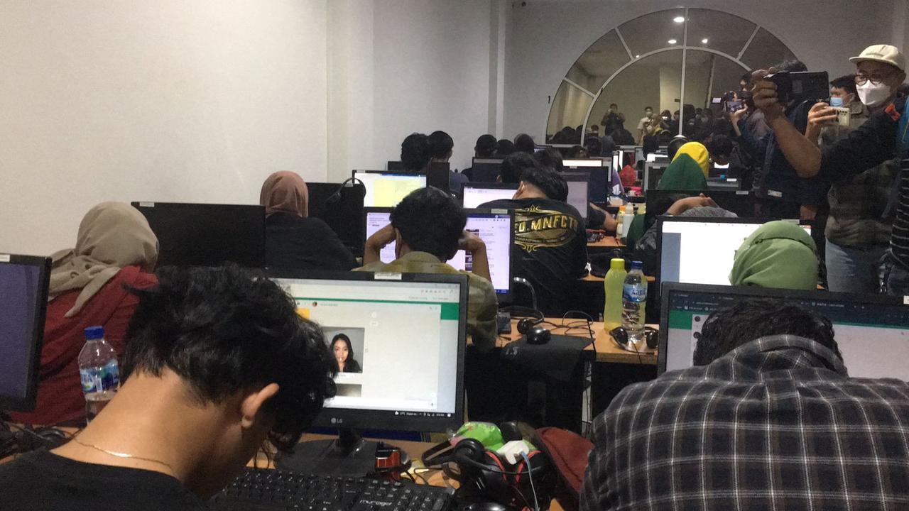 OJK Cs Kembali Blokir 776 Entitas Investasi dan Pinjol Ilegal, Ini Modusnya