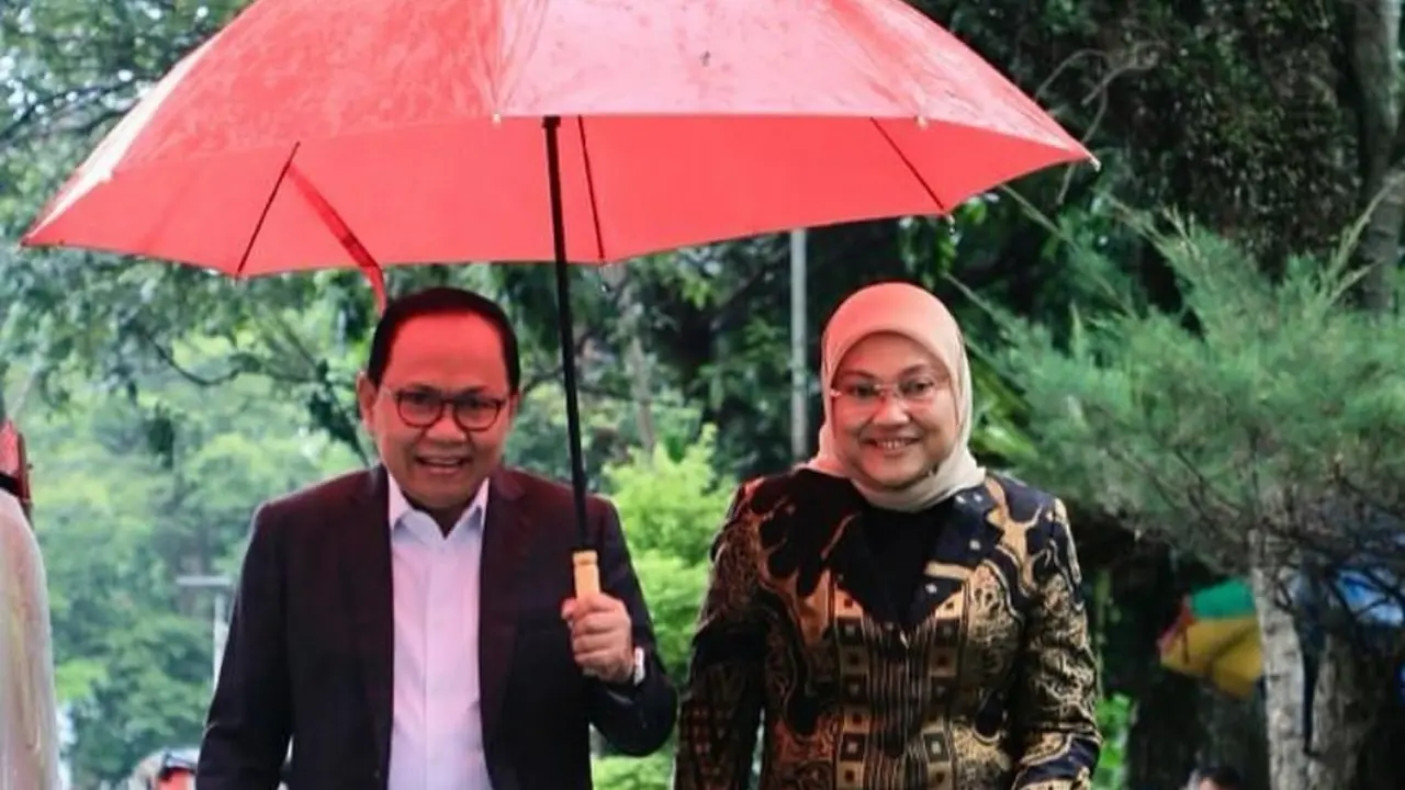 Menaker Ida Fauziyah