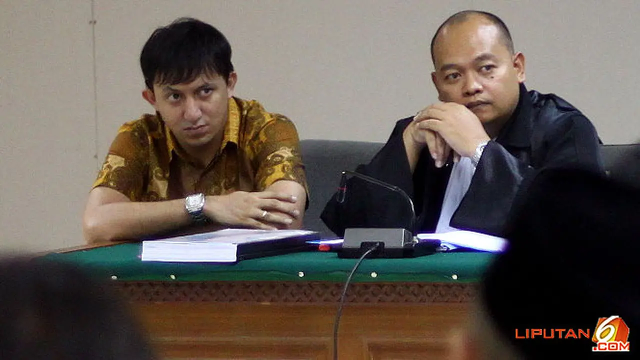 fadh-arafik-121122b.jpg