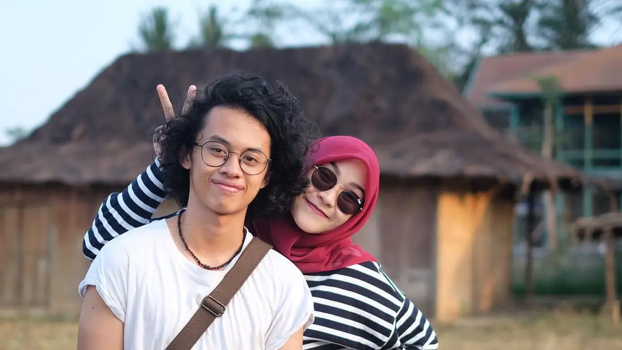 Zaskia Adya Mecca dan Barmastya Bhumi. (Foto: Instagram @zaskiadyamecca)