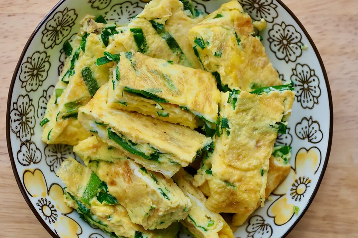 telur dadar daun kucai