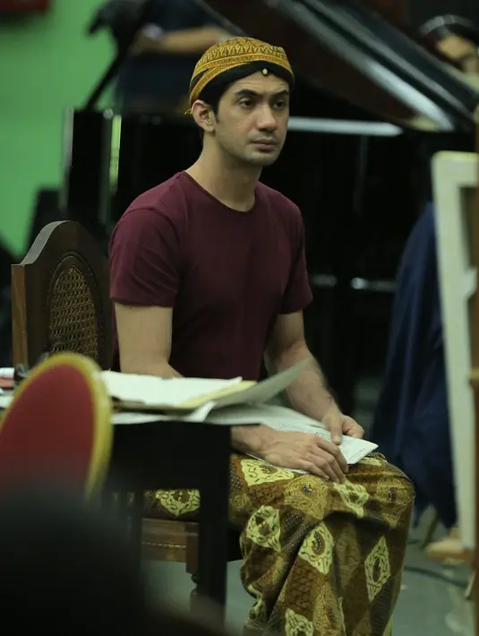 Reza Rahadian (Deki Prayoga/dok.Fimela.com)