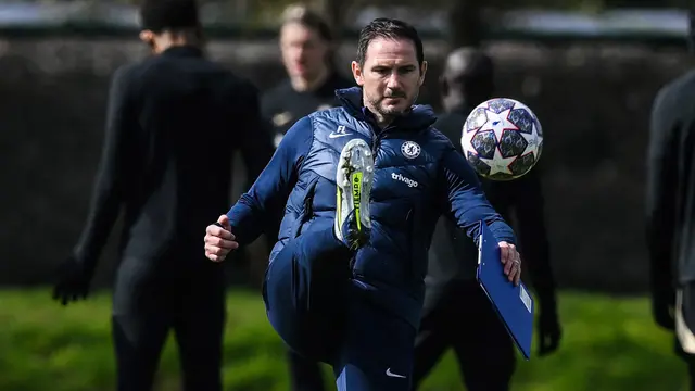 Foto: Gaya Cool Frank Lampard Jelang Chelsea Bersua Real Madrid di Liga Champions