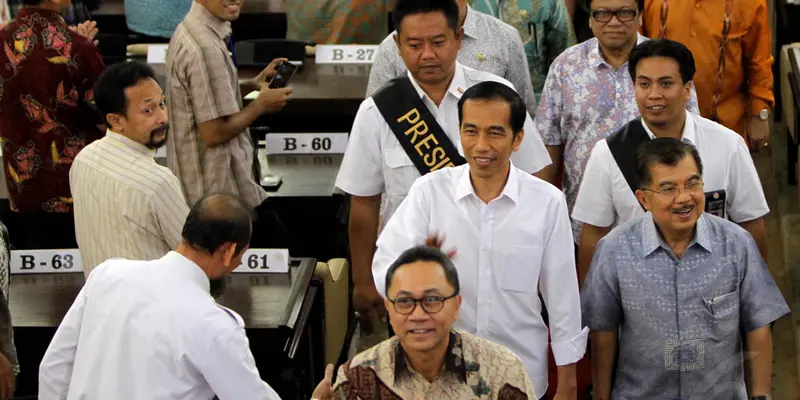Keseruan Jokowi-JK Jalani Gladi Bersih Pelantikan Presiden