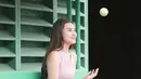 Dalam akun Instagram pribadinya, baru-baru ini Aaliyah Massaid juga menjajal olahrga tenis. Berbagai olahraga yang dicoba olehnya ini pun membuat penampilan Aaliyah Massaid makin bugar. (Liputan6.com/IG/@aaliyah.massaid)
