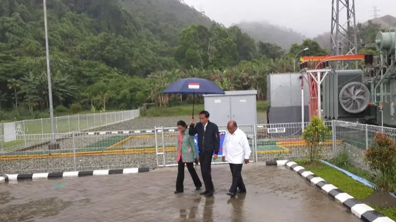 Presiden Joko Widodo (Jokowi) meresmikan ‎enam infrastruktur kelistrikan di Provinsi Papua dan Papua Barat dengan nilai proyek Rp 989 miliar.