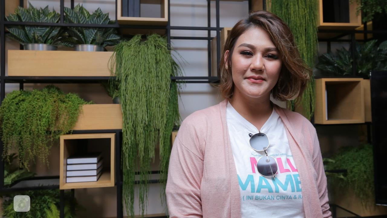 [Bintang] Sissy Priscillia