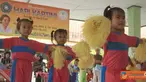 Citizen6, Surabaya: Dalam rangka memperingati hari Kartini, Paguyuban Bunda PPT dan TP.PKK menggelar lomba gebyar paud sekelurahan Bulak, Selasa pagi (19/4). Tampak anak-anak sedang menari. (Pengirim: Ahmad Husain)