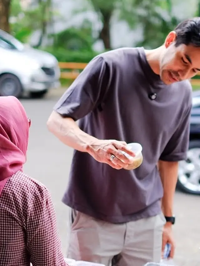 Darius Sinathrya dan Donna Agnesia