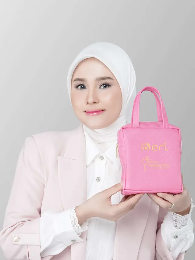 Erlyanie, influencer dan pemilik skincare (Istimewa)