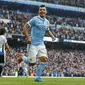 MENGESANKAN - Sergio Aguero tampil mengesankan dengan mencetak lima gol bagi Manchester City ke gawang Newcastle United. (Reuters / Carl Recine)