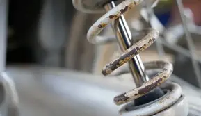Sebelum Beli Shockbreaker KW, Kenali Tiga Risiko yang Mengintai