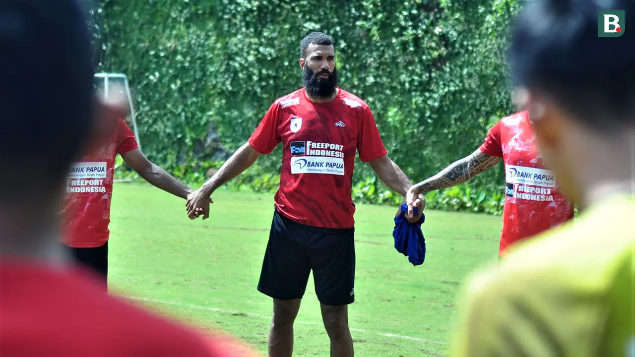 Sylvano Comvalius (Persipura Jayapura)