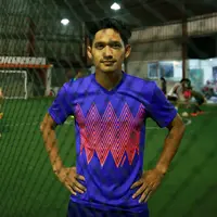 Ibnu Jamil saat mengikuti futsal di bilangan Pondok Indah, Jakarta Selatan, Jumat (3/7/2015) (Deki Prayoga/Bintang.com)