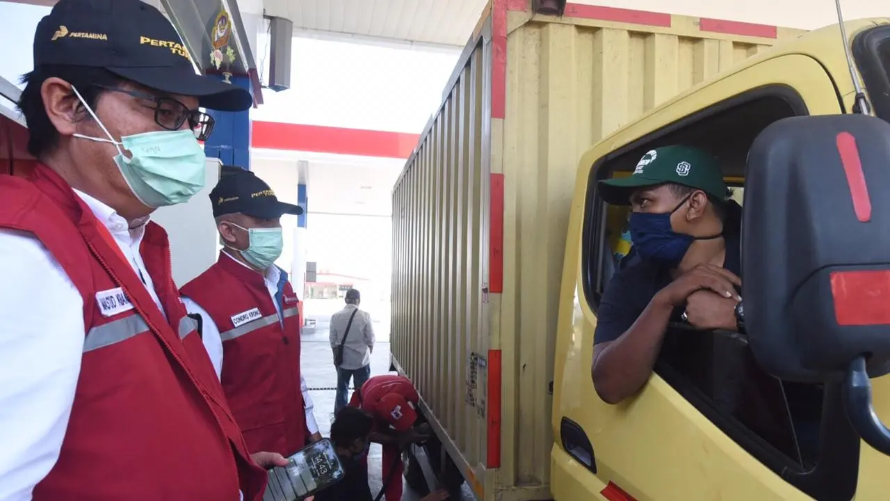 Komisaris dan Direksi Pertamina Sapa Pelanggan Setia di Jalur Tol Trans Jawa