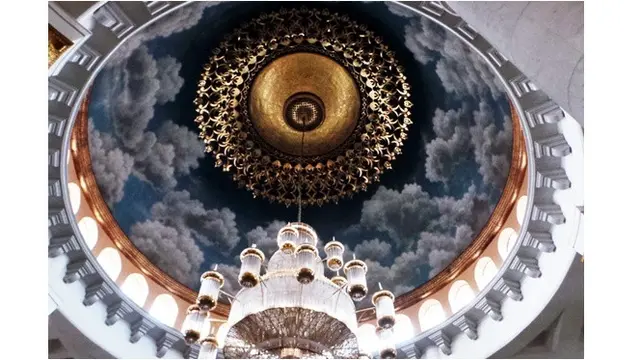Ini 5 Potret Megahnya Masjid Kubah Emas Depok yang Jadi Obyek Wisata