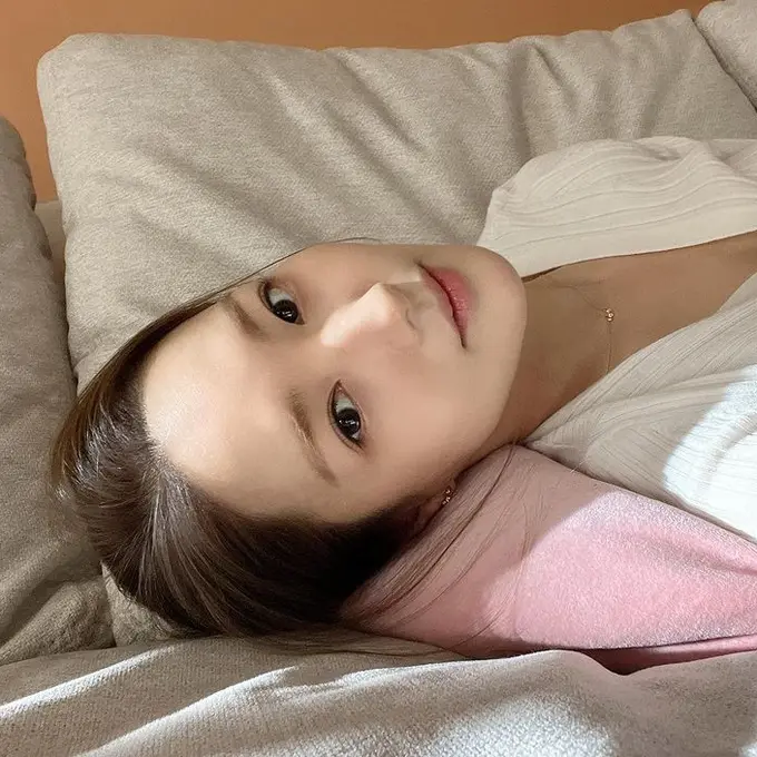 Park Min Young (Foto: Instagram/rachel_mypark)