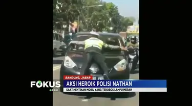 Viral polisi lalu lintas bernama Brigadir Nathan hentikan mobil berplat Jakarta saat menerobos lampu merah layakanya Spider-Man.