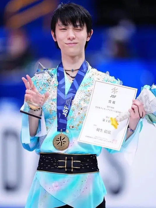 Hanyu menambah koleksi kemenangan dengan menyabet medali emas Olimpiade keduanya empat tahun kemudian di Olimpiade Musim Dingin 2018 di Pyeongchang, Korea Selatan. (Instagram/yuzuruoi).