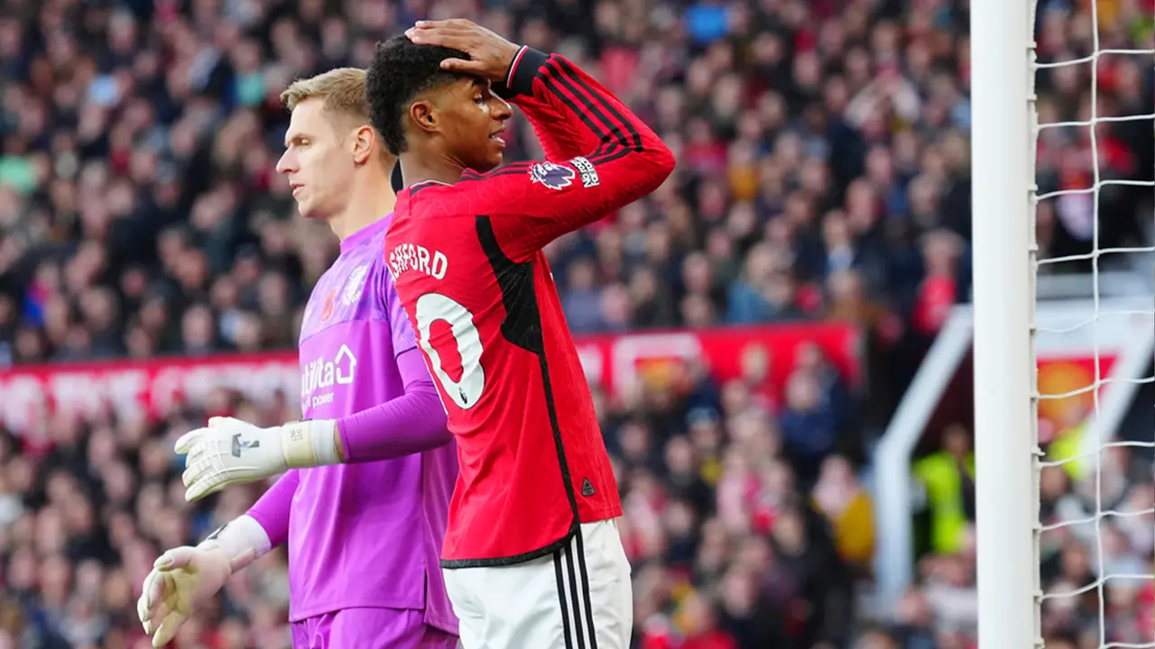 Manchester United Vs Luton Town