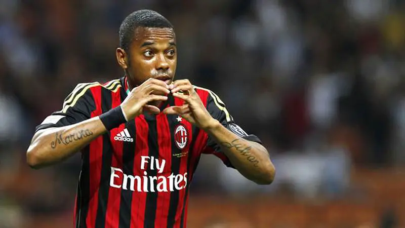 Selangkah Lagi Robinho Tinggalkan AC Milan