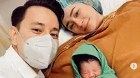 Selamat, Istri Billy Davidson Melahirkan Anak Pertama