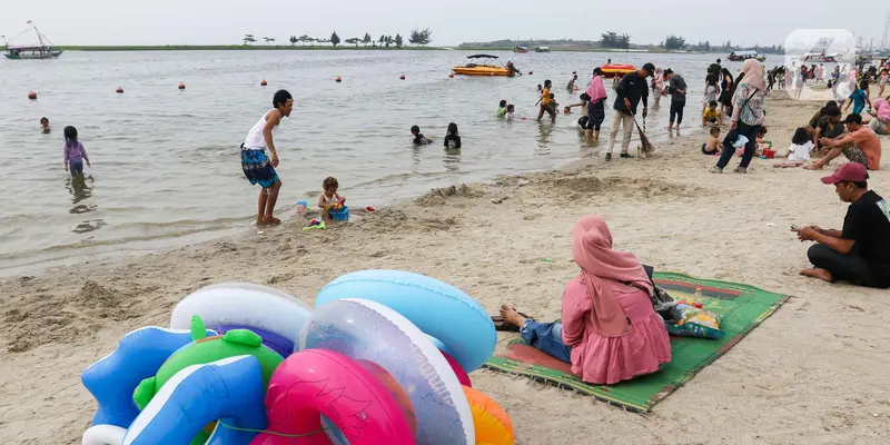 Pantai Lagoon Ancol Masih Jadi Lokasi Favorit Warga Habiskan Libur Panjang