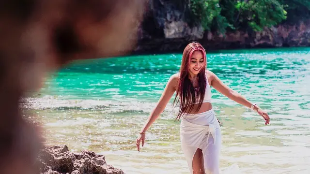 6 Potret Tessa Morena, DJ Visi Foya Misi Foya yang Viral di Medsos