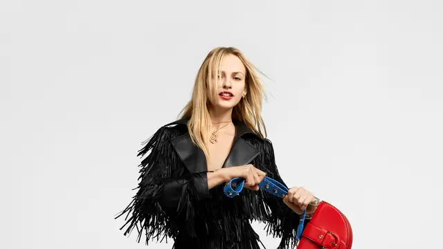 Inspirasi Dadaisme dalam Koleksi Tas Kolektif Terbaru