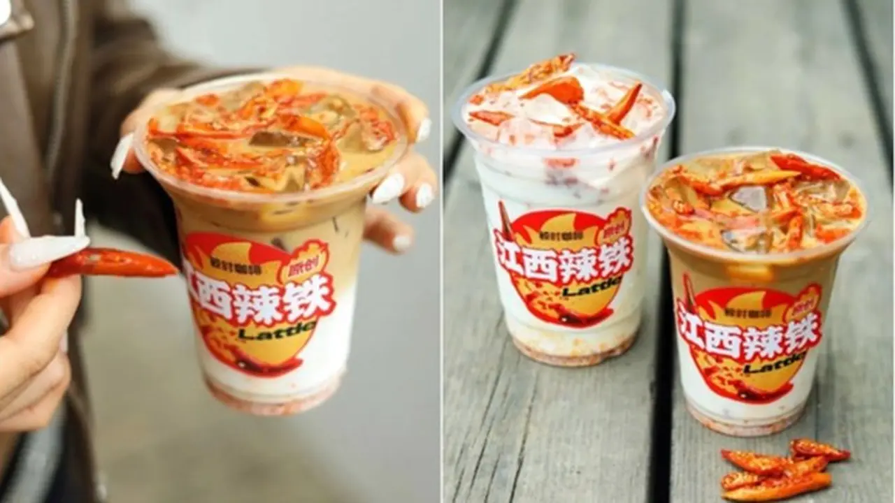 Viral Es Kopi Susu Ini Punya Topping Cabai Rawit, Tertarik Mencoba?