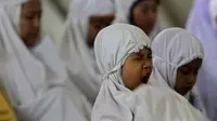 Ilustrasi menguap saat sholat (NU Online)