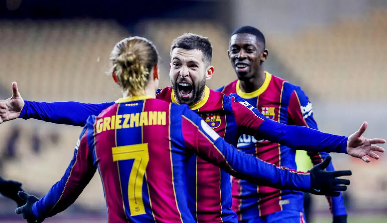 Barcelona - Tim Katalan ini merupakan salah satu tim paling doyan memboyong pemain dengan harga selangit namun minim kontribusi seperti Coutinho, Dembele hingga Griezmann. Jika ditotal, Blaugrana telah merogoh kocek sebesar 1,47 miliar euro dalam sedekade terakhir. (Foto: AP/Miguel Morenatti)