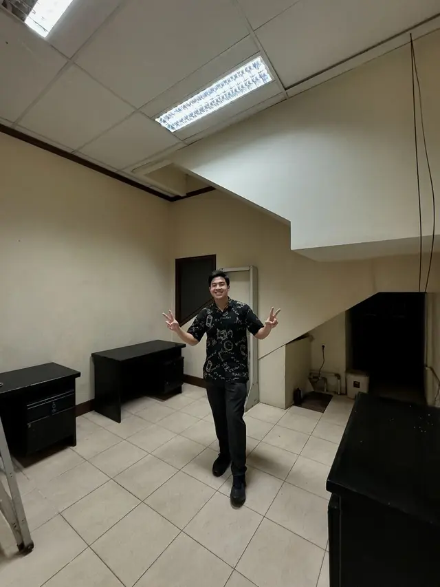 9 Potret Gedung Kantor Bimbel Jerome Polin, Jadi Impian yang Terwujud