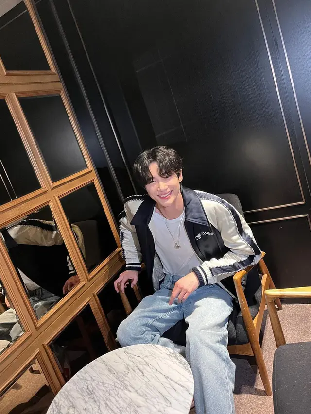 Byeon Woo Seok (Instagram/byeonwooseok)